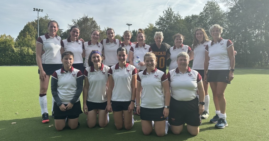 Ladies’ 6s win playing Oxford Unive...